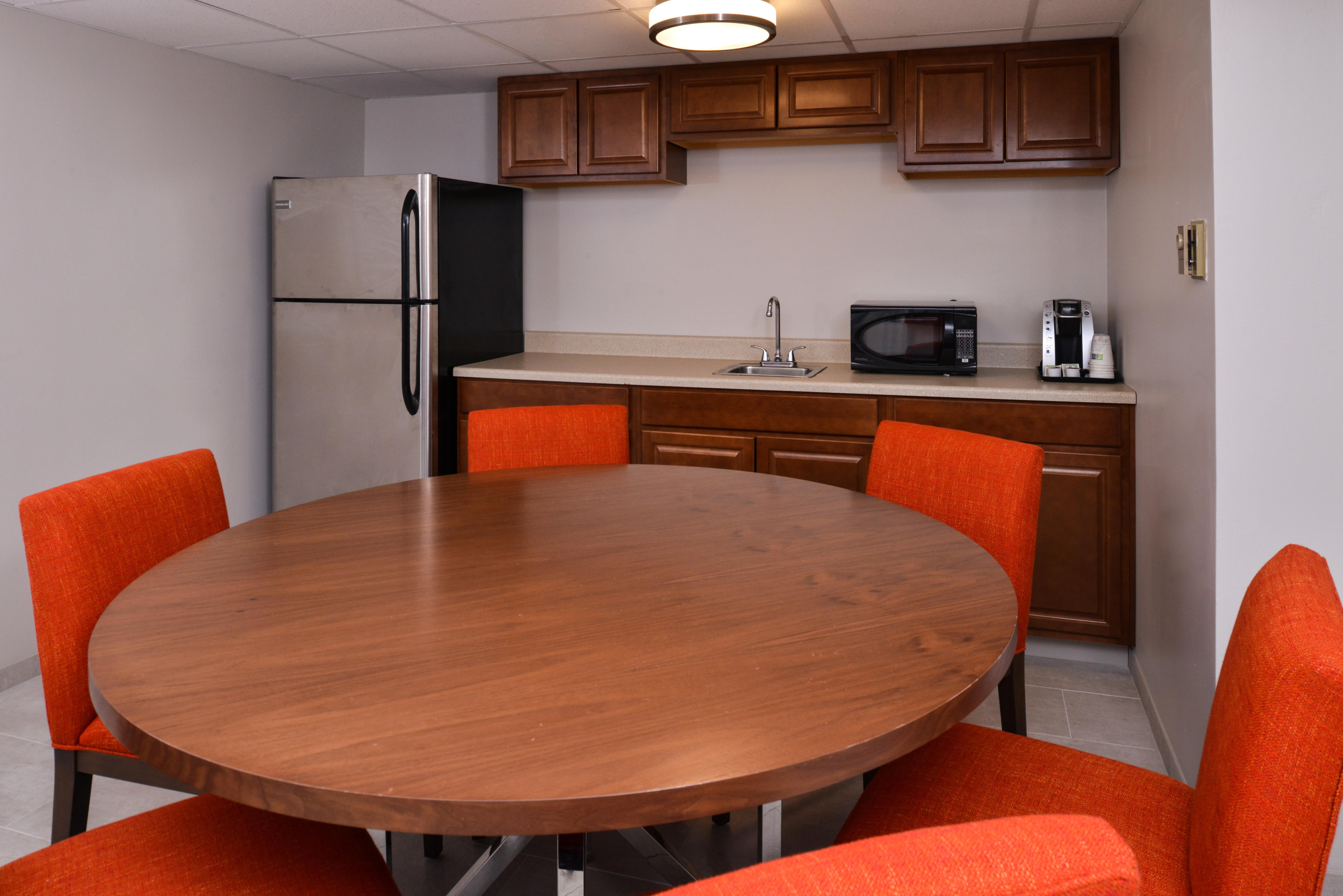 Holiday Inn Express & Suites Springfield By Ihg Extérieur photo