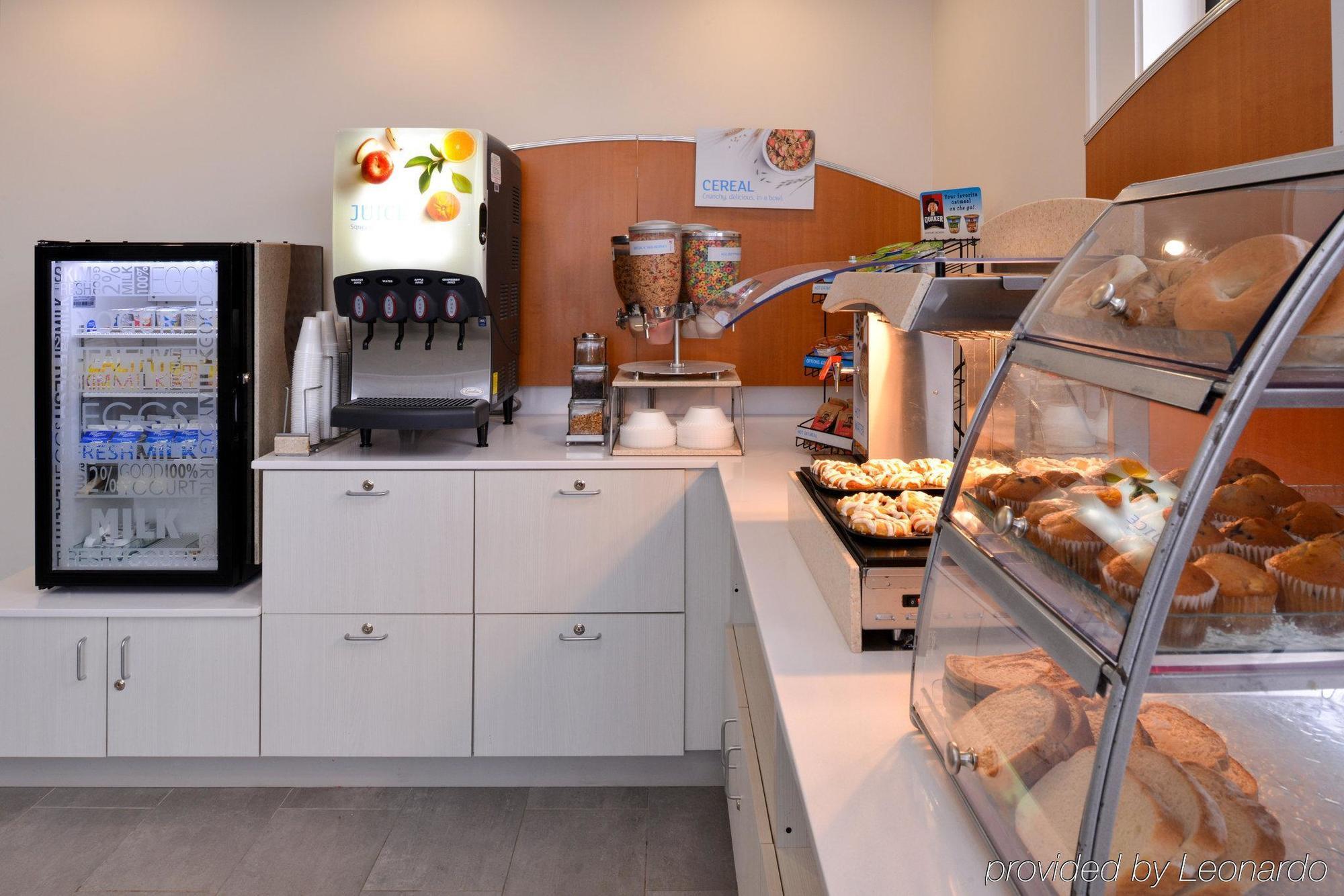 Holiday Inn Express & Suites Springfield By Ihg Extérieur photo
