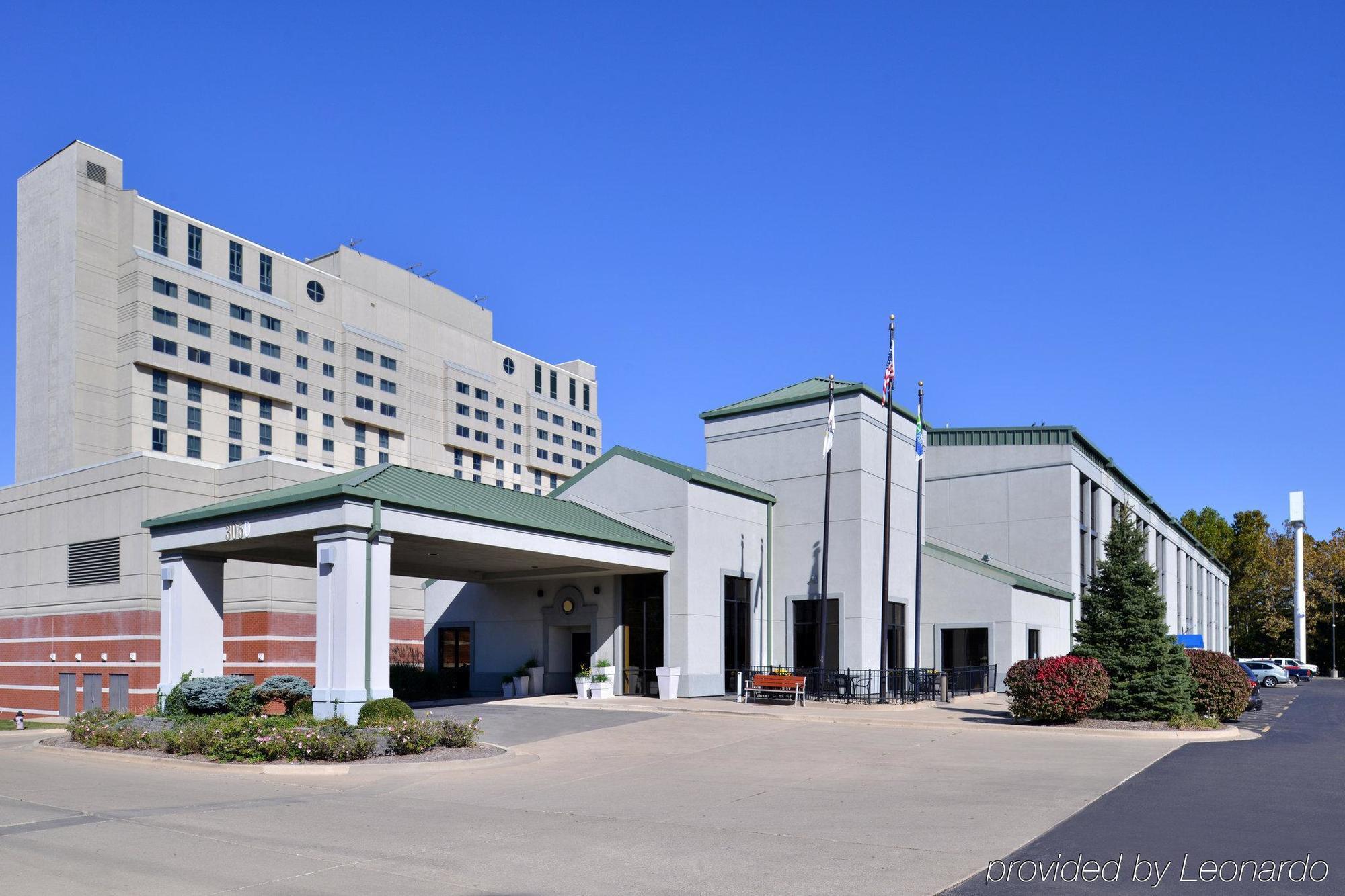 Holiday Inn Express & Suites Springfield By Ihg Extérieur photo